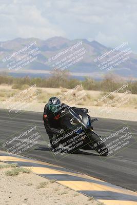 media/May-05-2025-Moto Forza (Mon) [[3c1838c5e5]]/2-B Group/Session 2 (Turn 7 Inside)/